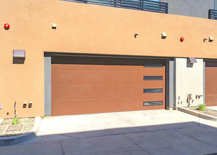 Cozy Cactus, Pool And Games Near Stadium And Golf Holiday home Surprise