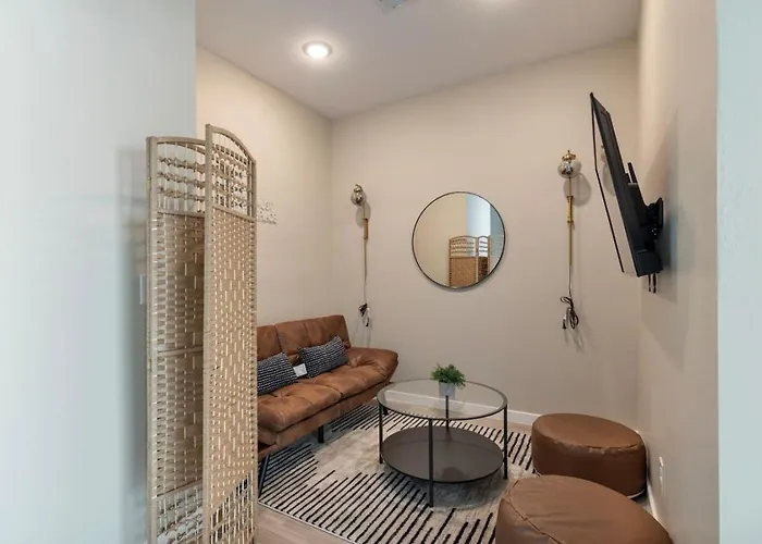 Cozy Cactus, Pool And Games Near Stadium And Golf *