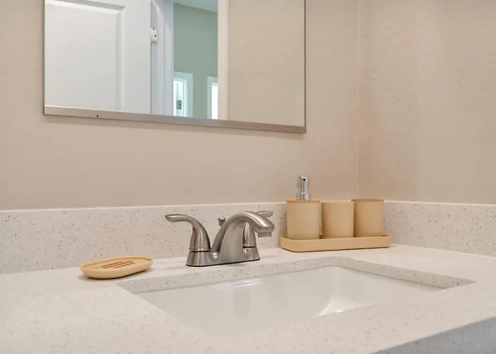 Cozy Cactus, Pool And Games Near Stadium And Golf * Surprise