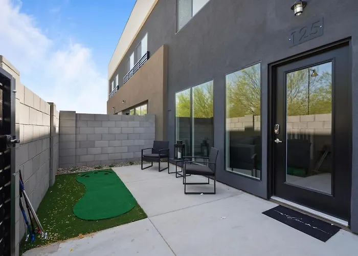 Holiday home Cozy Cactus, Pool And Games Near Stadium And Golf